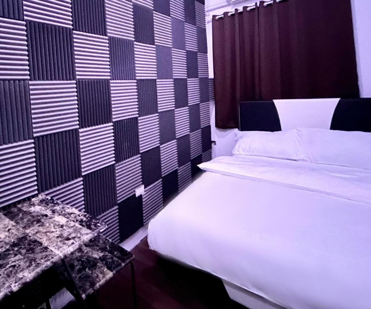 Private Room With Ac And Fan At Ekg Manila House Rental Екстериор снимка